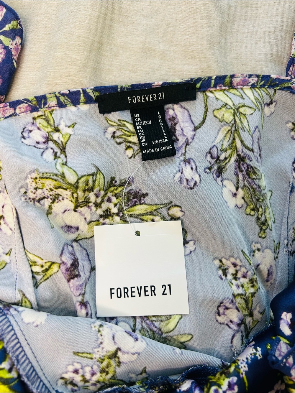 Forever 21 Womens Navy Floral Ruffle Mini Dress Size L NWT - Picture 4 of 8